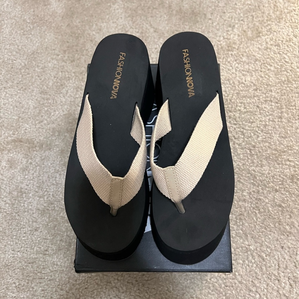 Fashion Nova Black and Tan Sandals